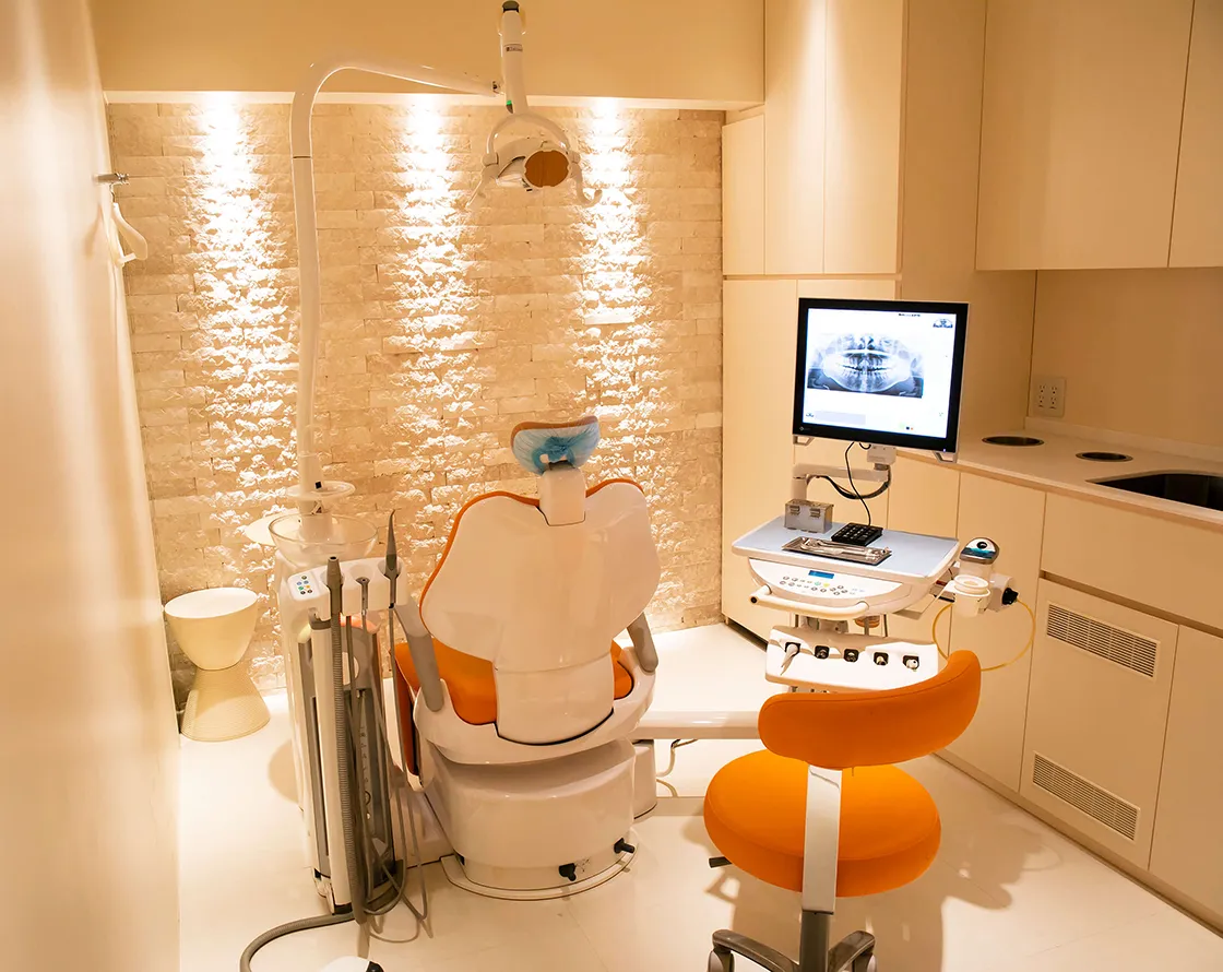 「人生100年時代」といわれる中、生涯にわたりお口の健康を維持するために