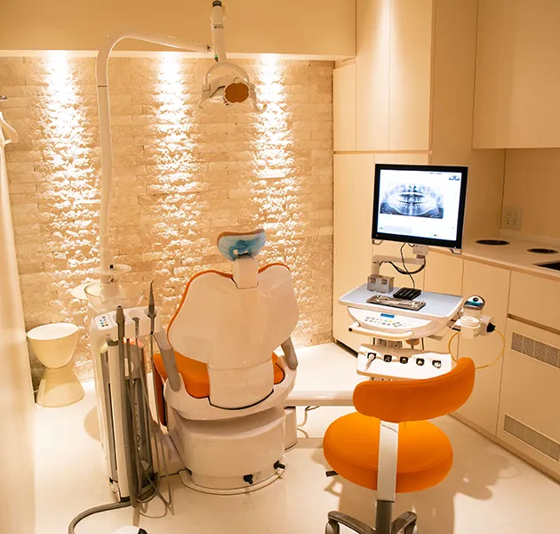 「人生100年時代」といわれる中、生涯にわたりお口の健康を維持するために